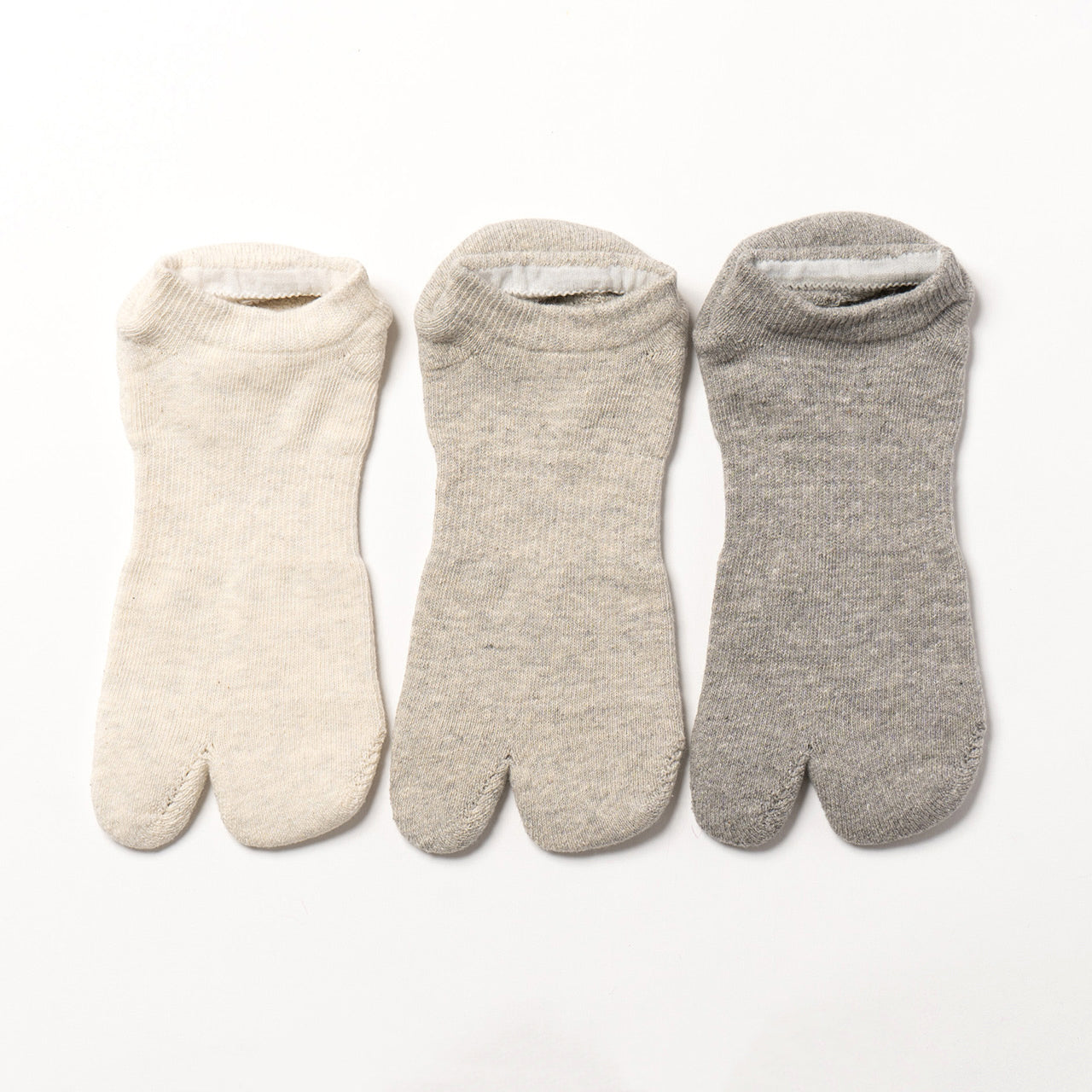 NODAL Raffy Cotton Tabi Ankle Sock 3-Pack - Oatmeal & Grey | Japan-Made